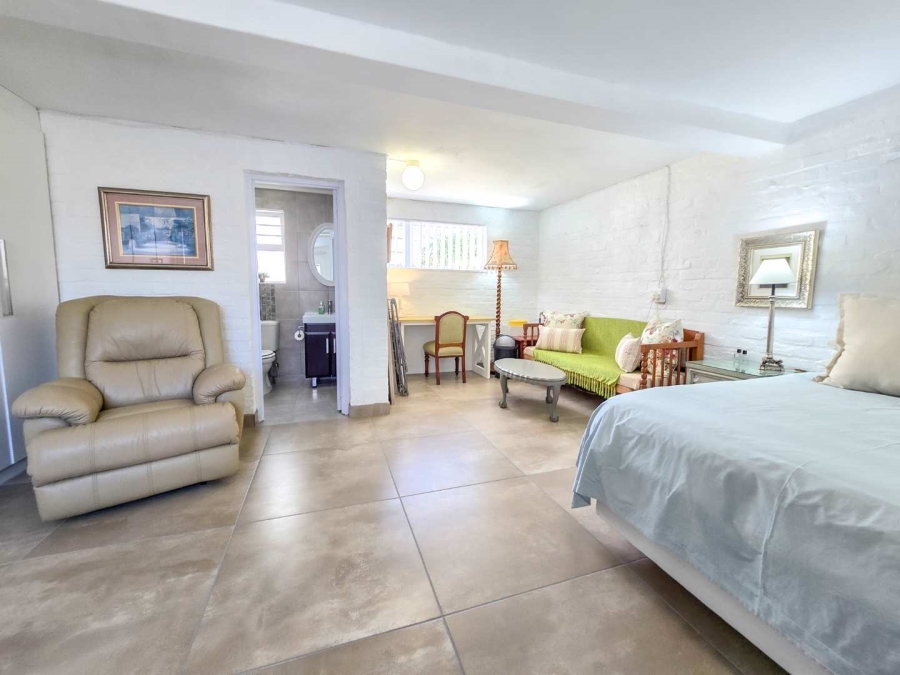 4 Bedroom Property for Sale in Jongensfontein Western Cape
